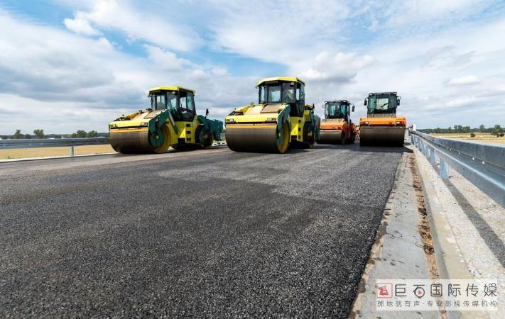 拍攝地點(diǎn):上海總部,無錫江陰工廠,重點(diǎn)道路工程實(shí)景(視具體情況而定)