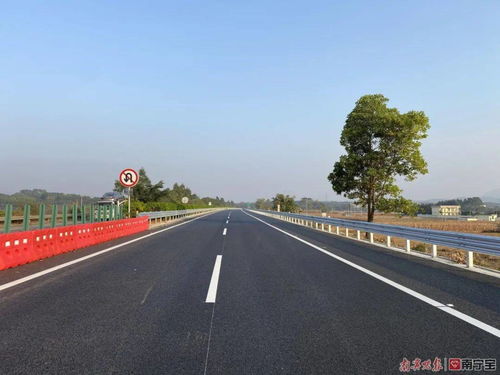 正式恢復通行 興業至六景高速公路路面改造工程 南寧往玉林方向 半幅改造完成