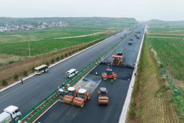 西安外環(huán)高速公路沖刺通車 路橋附屬工程建筑勞務(wù)分包助力建設(shè)新進展